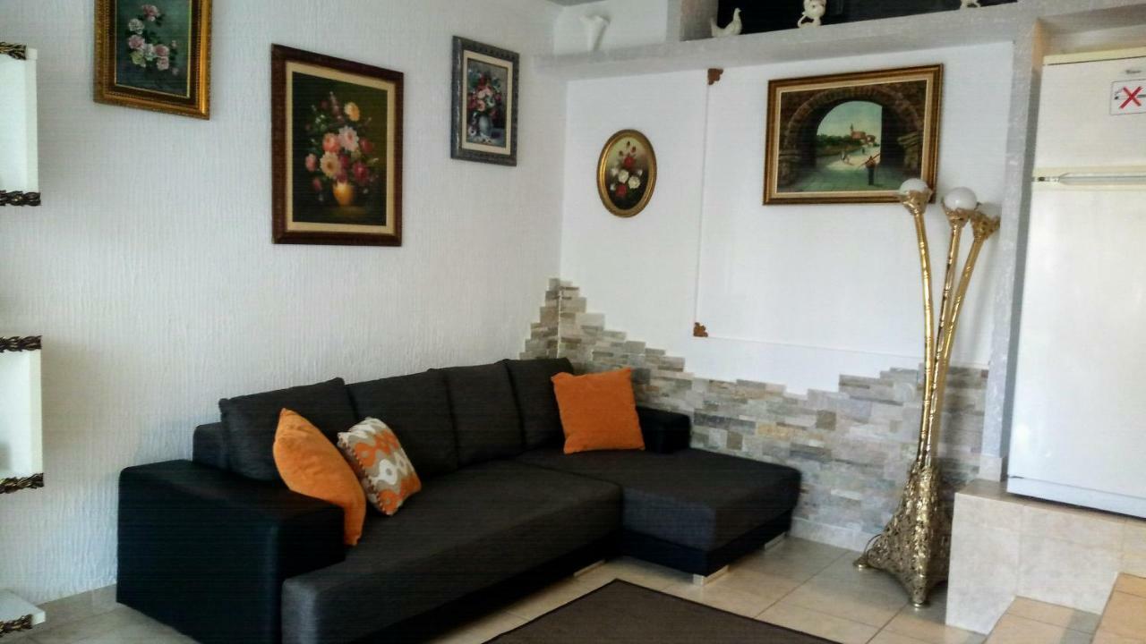Apartment Cristian Sur لوس كريستيانوس المظهر الخارجي الصورة